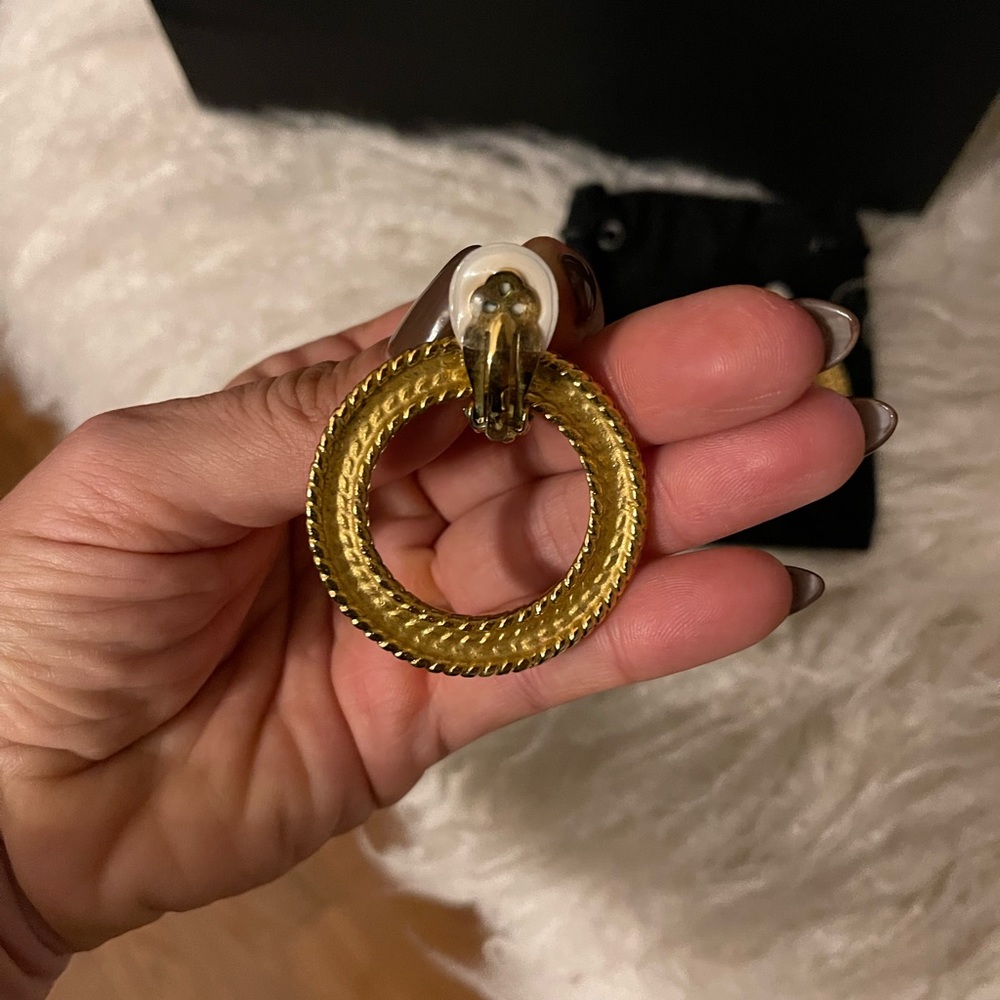 Rare- vintage Chanel chandelier earrings - Picture 3 of 6